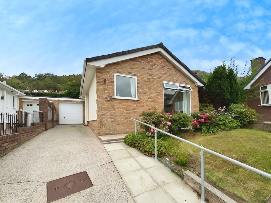 Parc Bron Deg, Dyserth LL18 6BQ