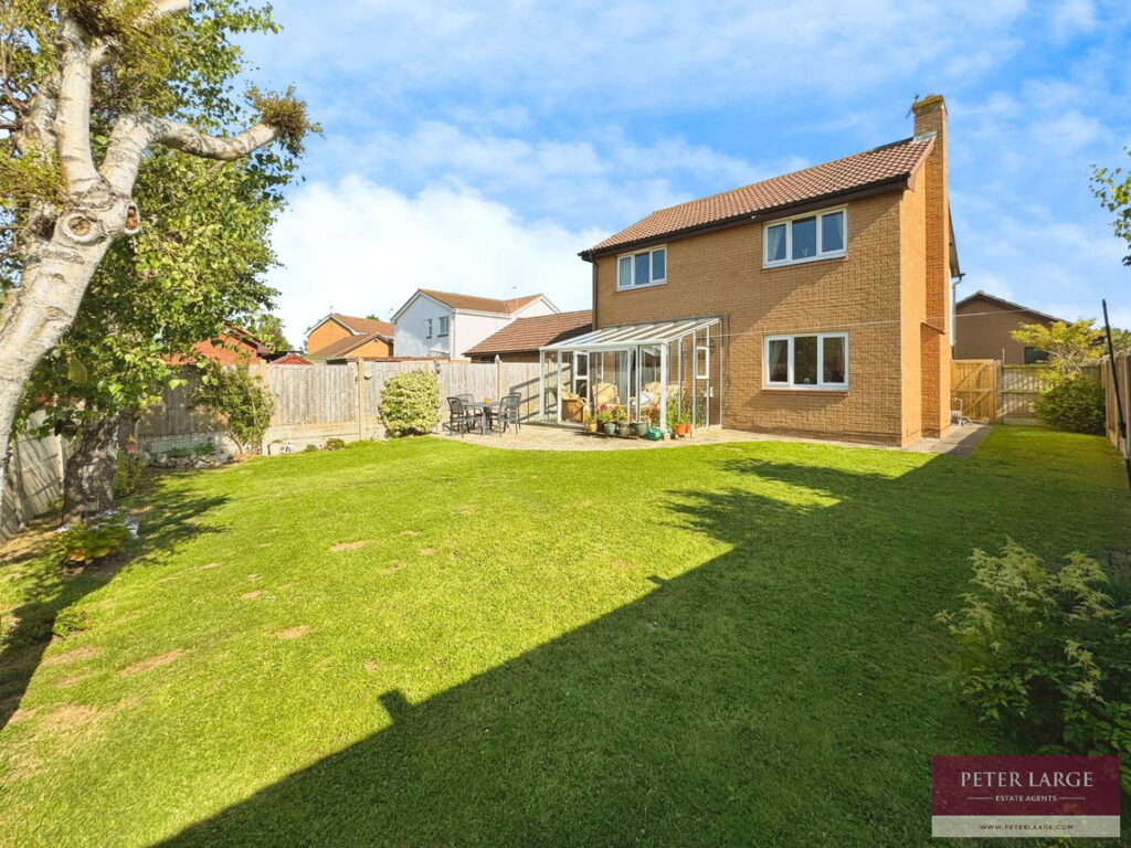 3 Llys Bedwen, Rhyl, Denbighshire, LL18 4LQ