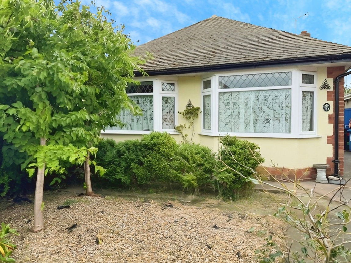 Marion Road, Prestatyn, Denbighshire LL19 7DG