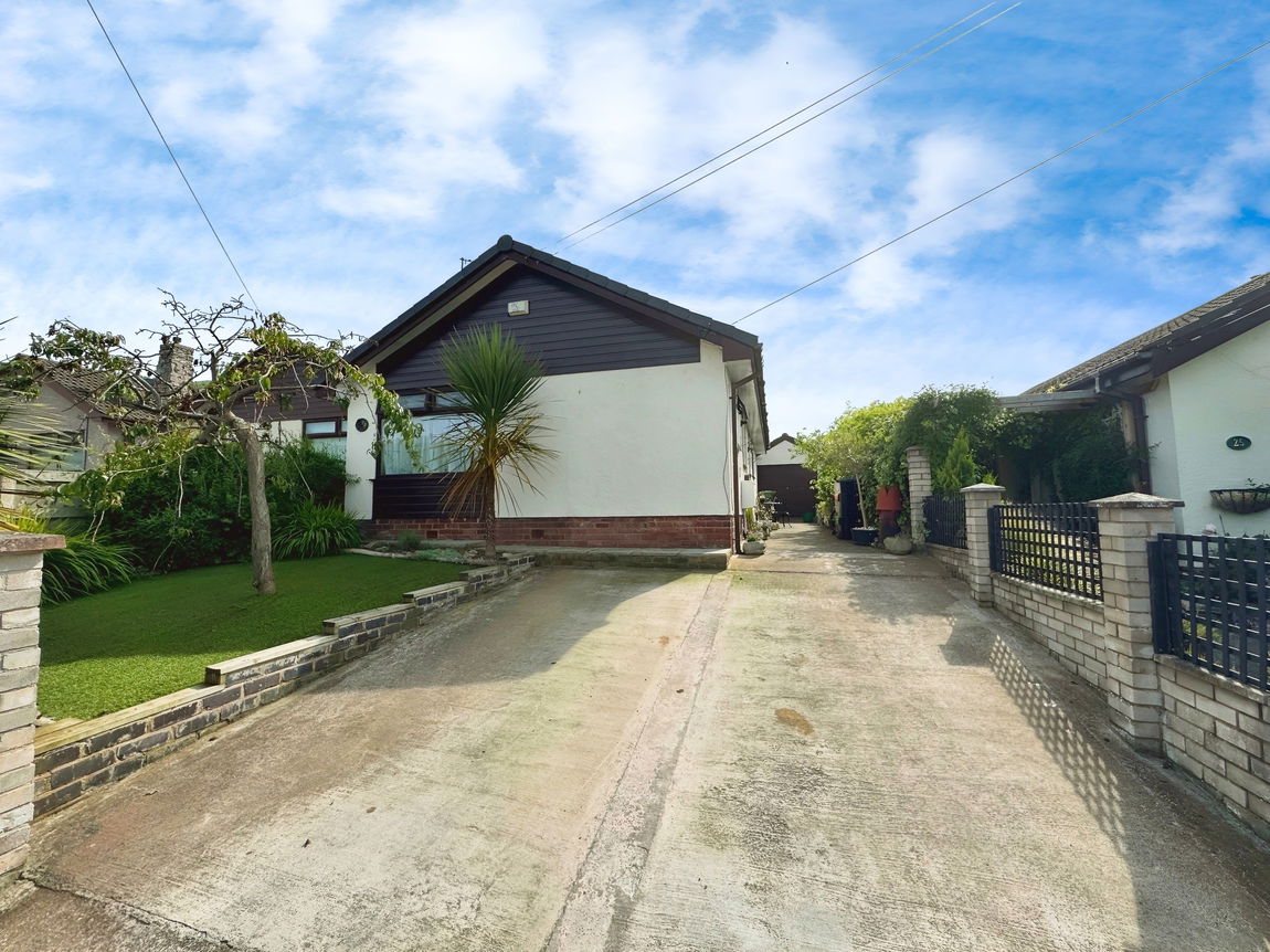FFordd Gwilym, Meliden, Denbighshire LL19 8LE
