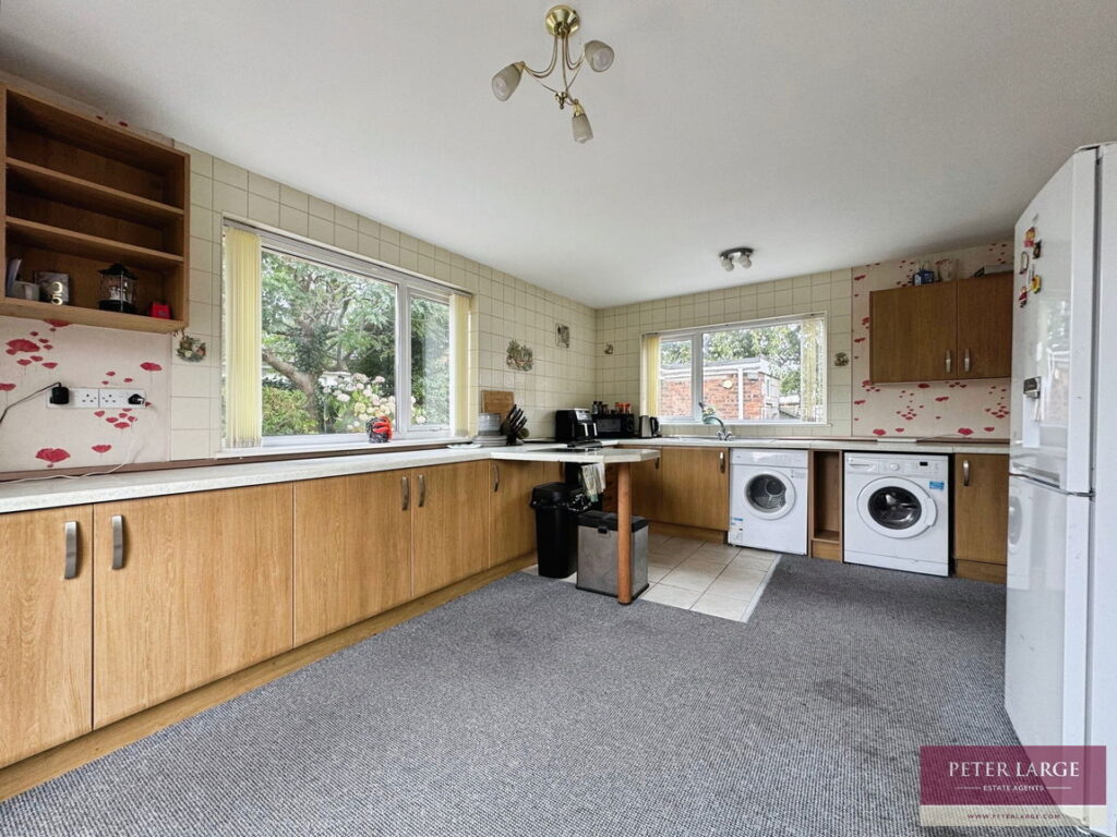 13 Tynewydd Road Rhyl LL18 3BB
