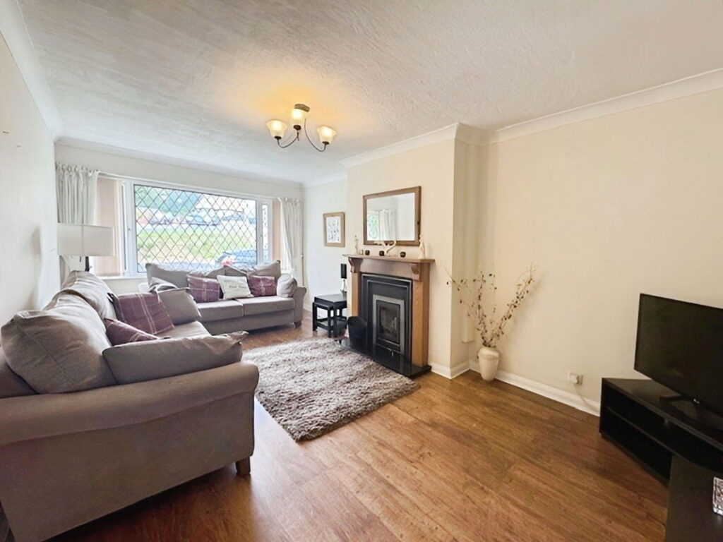11 Maes Meurig, Meliden, Denbighshire LL19 8LG