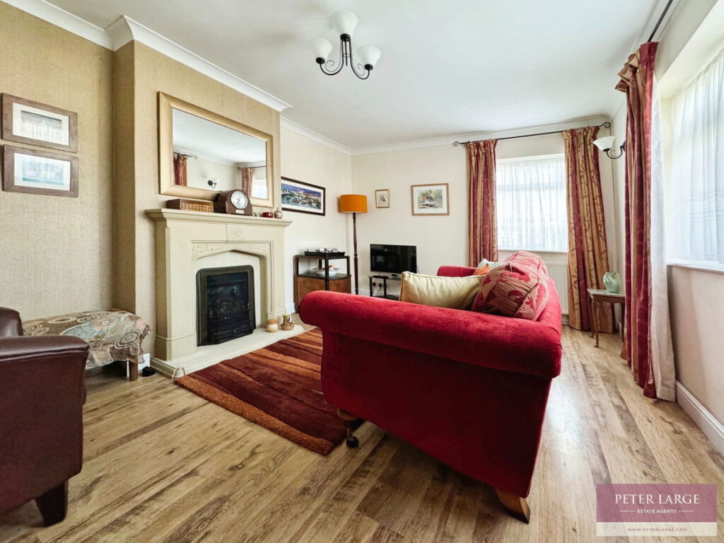 5 Eversley Close, Rhyl, Denbighshire LL18 4US