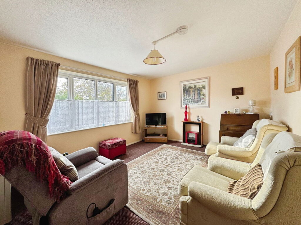 17 Plastirion Court, Russell Road, Rhyl, LL18 3DJ