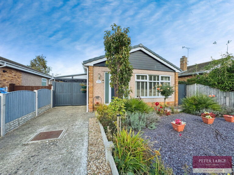 Ffordd Derwen, Rhyl, Denbighshire Image