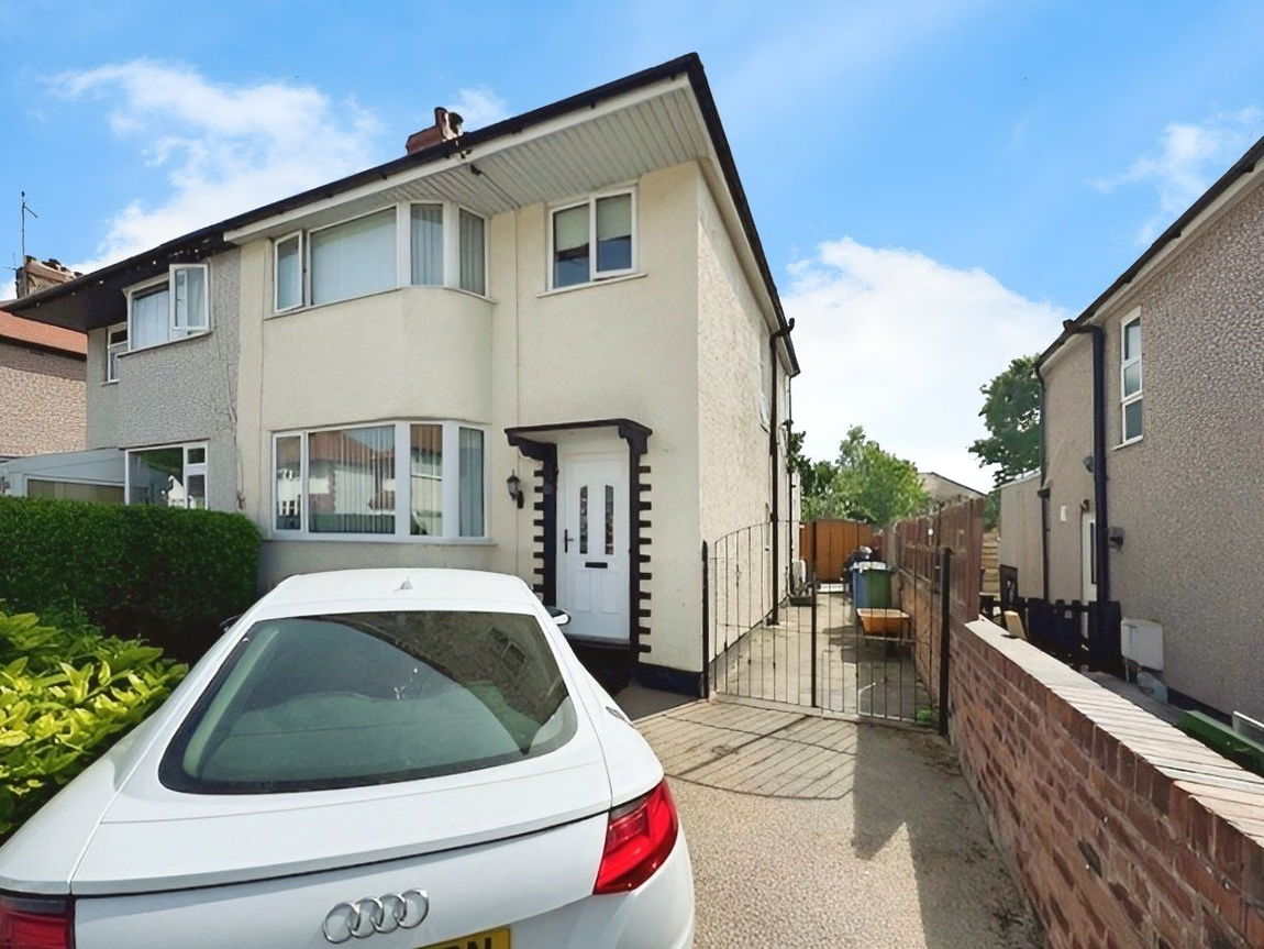 Knowles Avenue, Prestatyn, Denbighshire LL19 8SG