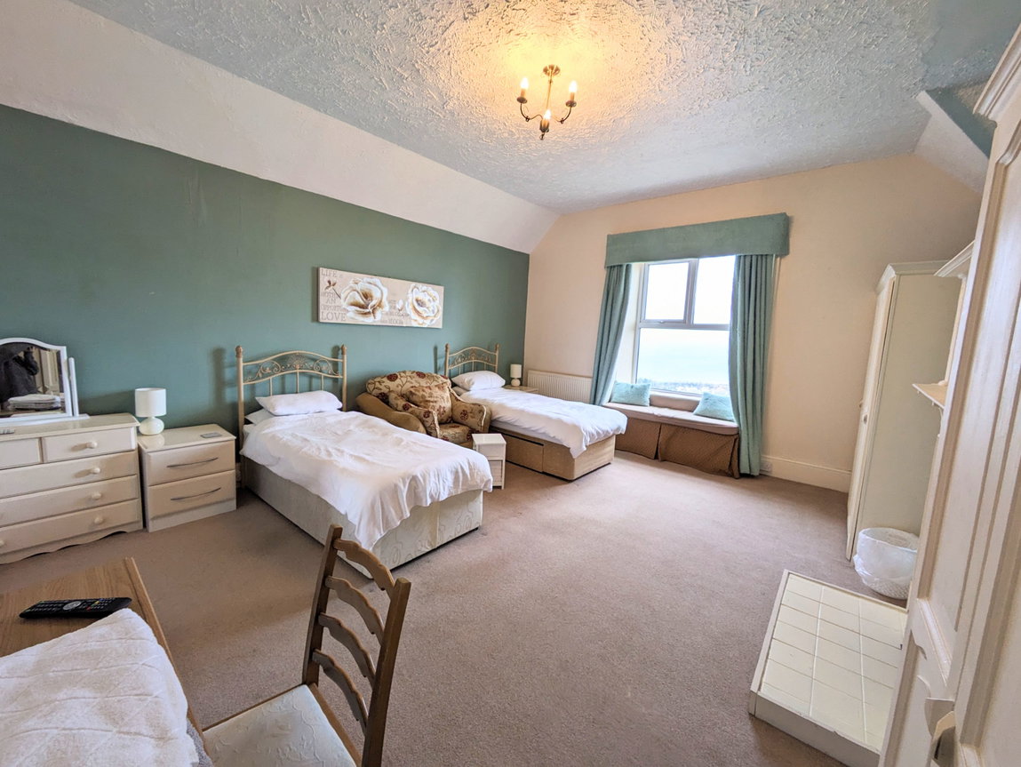 Bedroom_a_1785338619371.jpg
