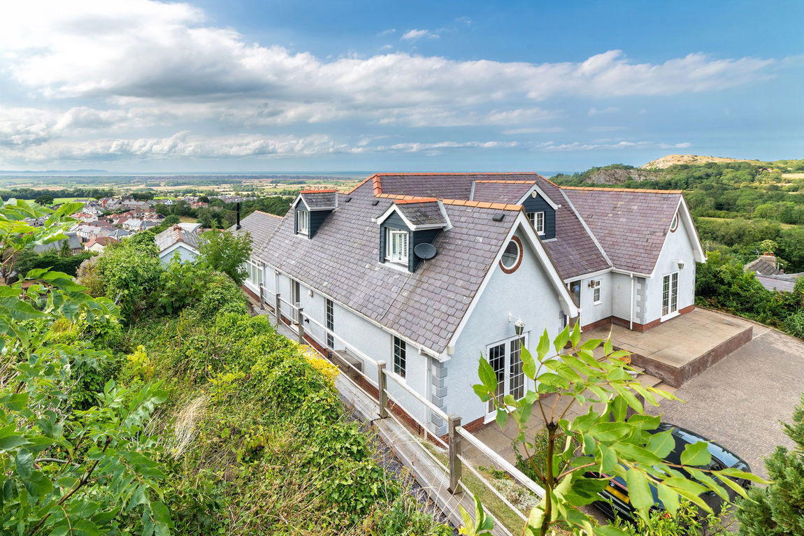 Bryn Afallon, Hiraddug Road, Dyserth, LL18 6HS