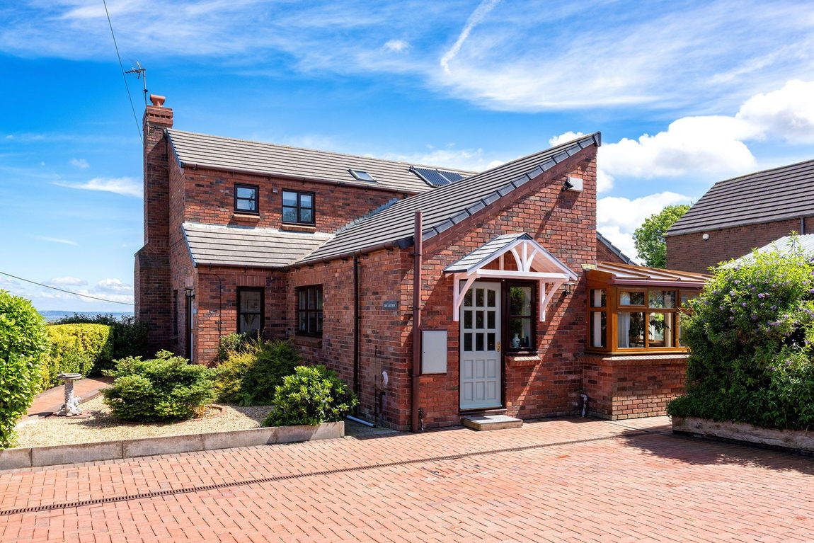 Hen Llaethdy, New Road, Gwespyr, Fllintshire CH8 9LS