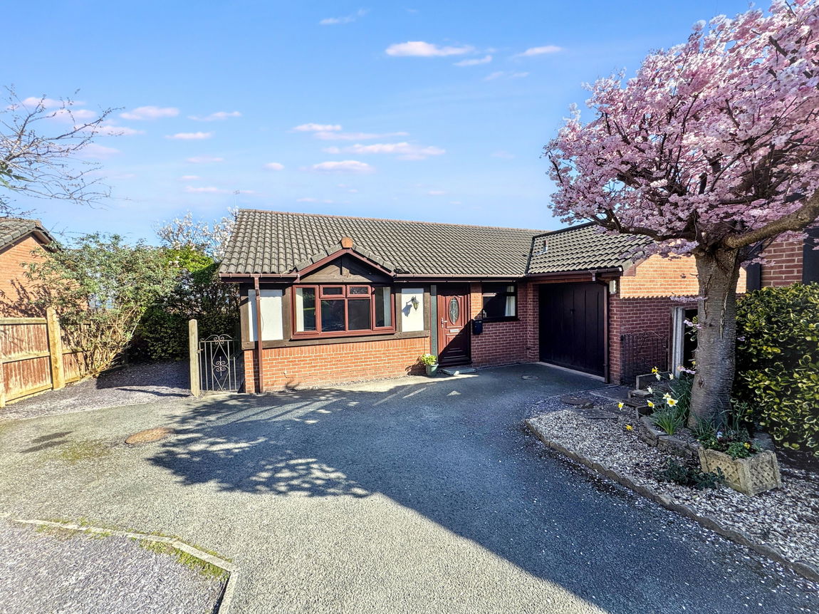 Bryn Castell, Abergele, Conwy, LL22 8QA