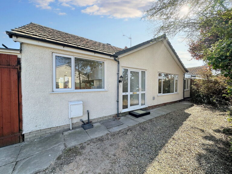 Pen Lan, Towyn, Conwy Image