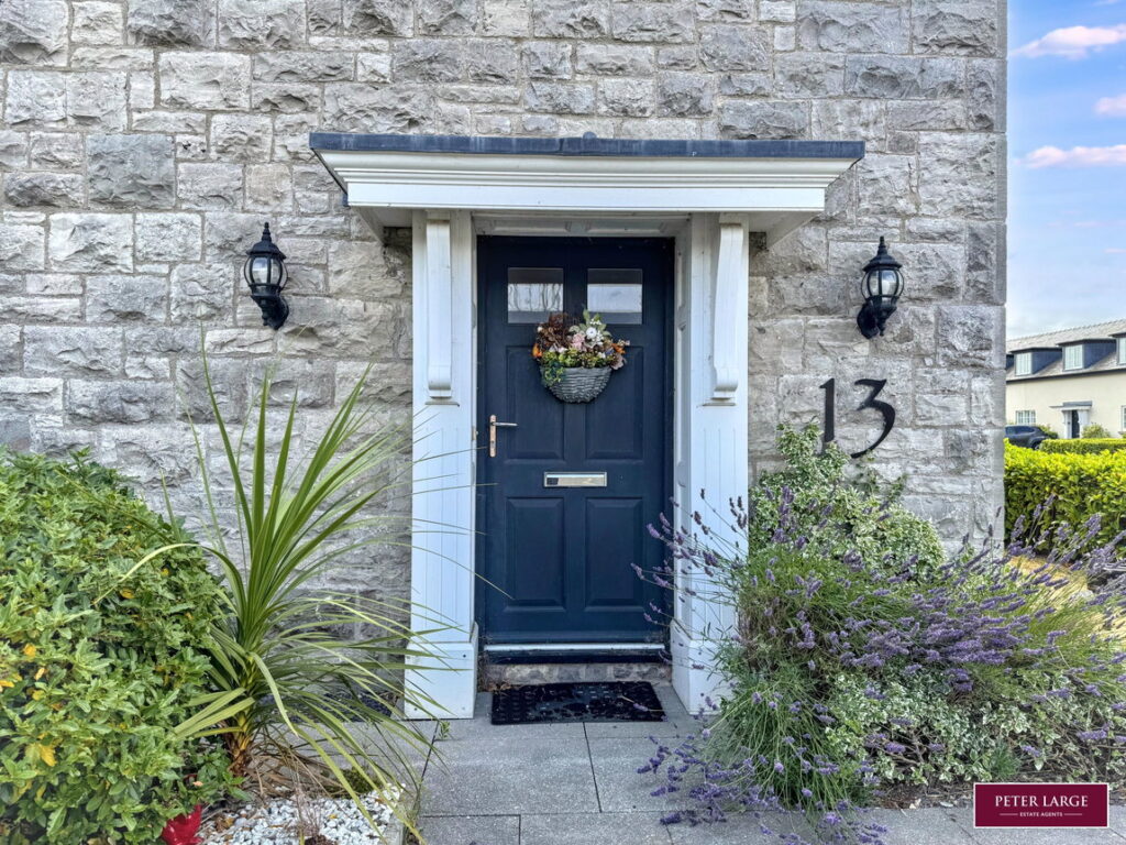 13 Rhodfa Tegid, St Asaph, LL17 0EQ