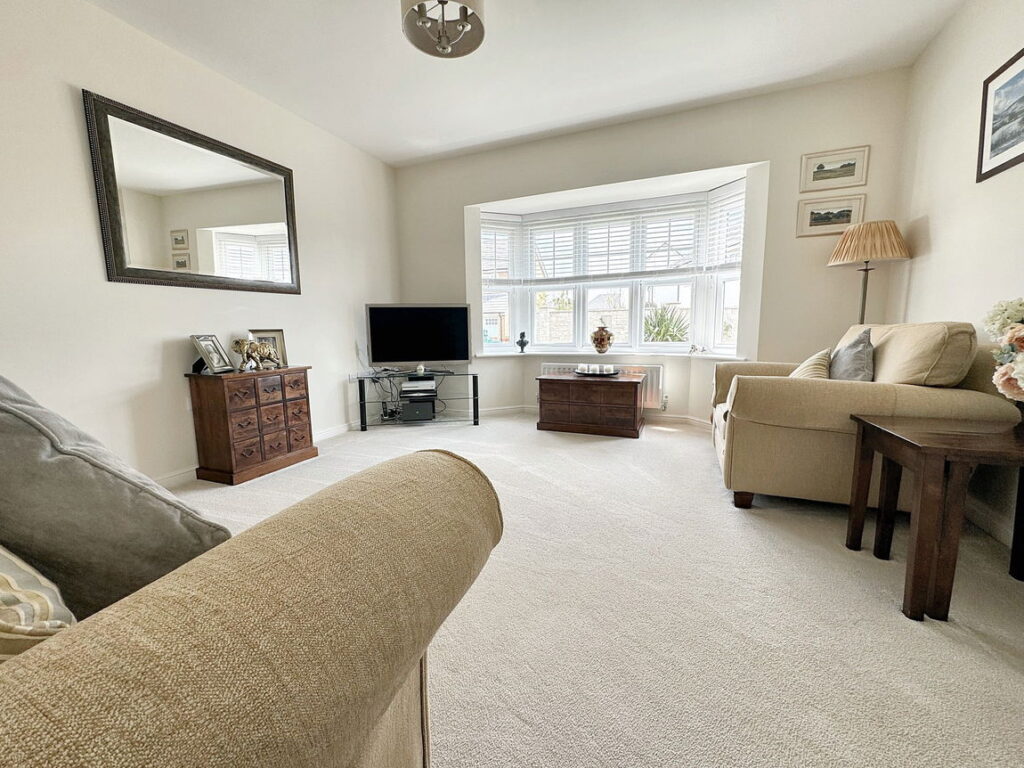 Cae Ddol, Abergele, Conwy, LL22 8FP