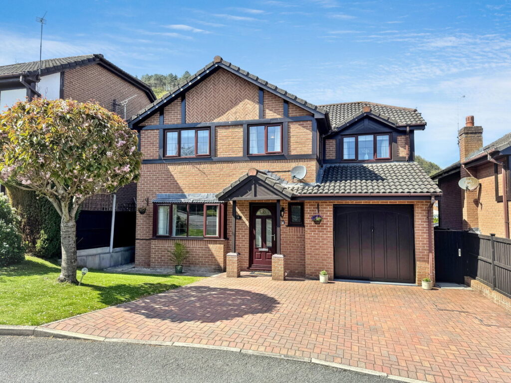 Property Image 0