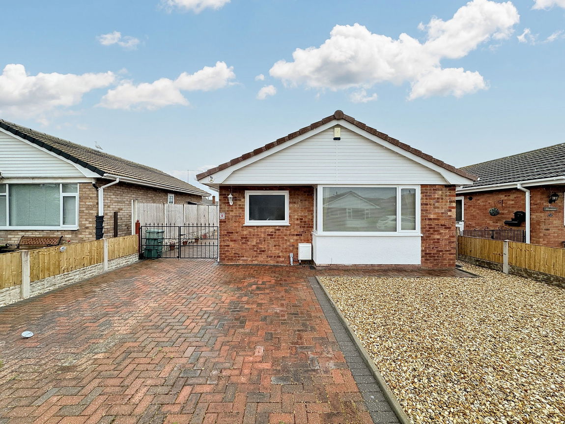 Lon Y Cyll, Pensarn, Conwy, LL22 7RP
