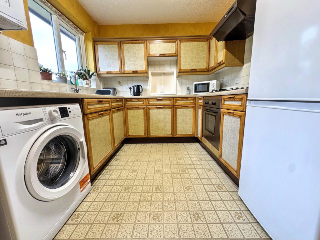 Lon Heulog, Abergele, Conwy, LL22 8QH