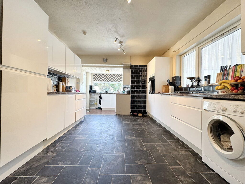 Bron Gele, Belgrano, Conwy, LL22 9YF