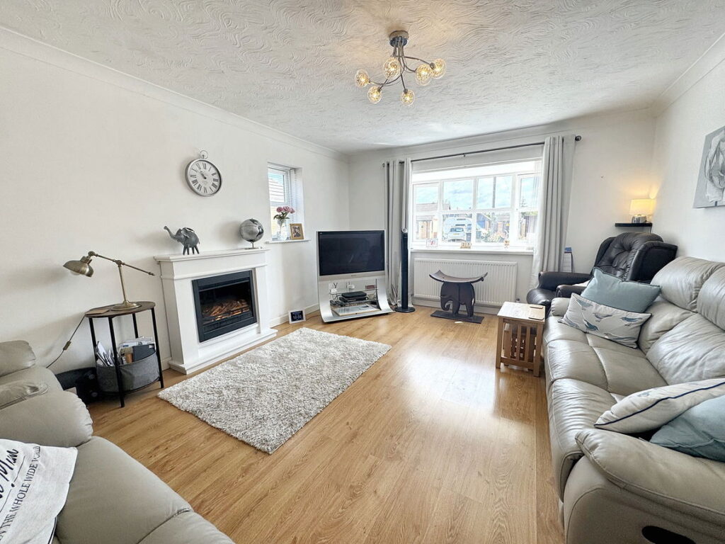 Trem Cinmel, Towyn, Conwy, LL22 9NJ