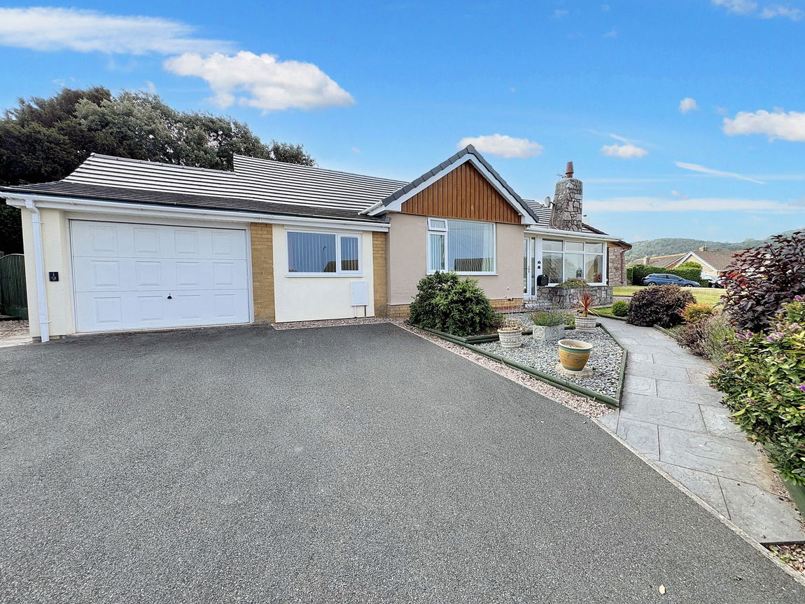 Brynhyfryd Grove, Abergele, LL22 7HD