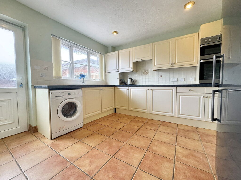 Meadow Court, Towyn, Abergele, LL22 9LE