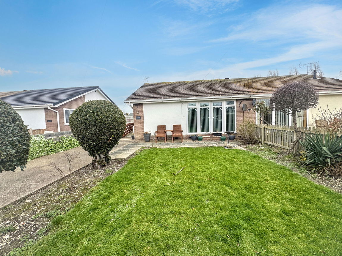 Kinmel Way, Towyn, Conwy, LL22 9NE