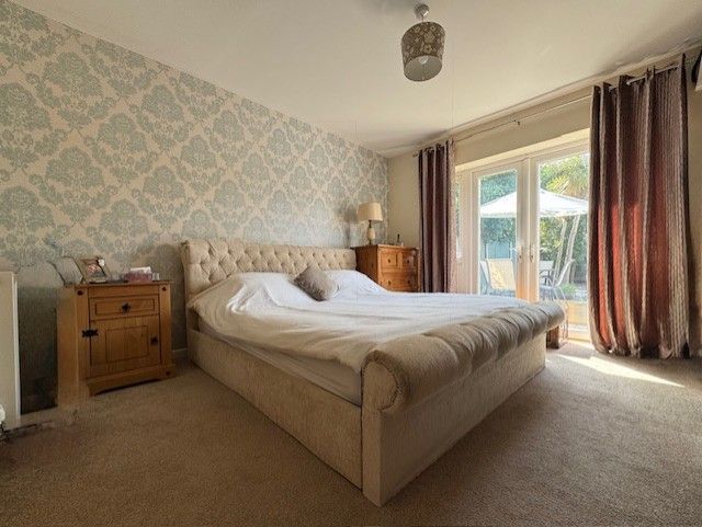 MASTER-BEDROOM-EDITED_1786110476487.jpg