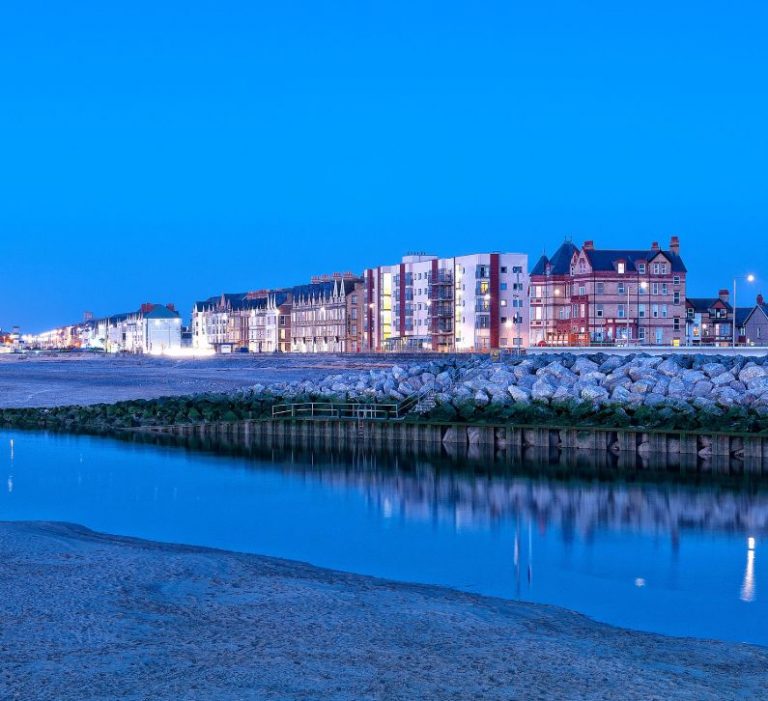 Rhyl Estate Agents Peter Large Estate Agents