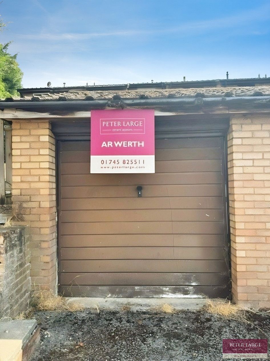 a5742ff9-Garage-203_1784804113319.jpg