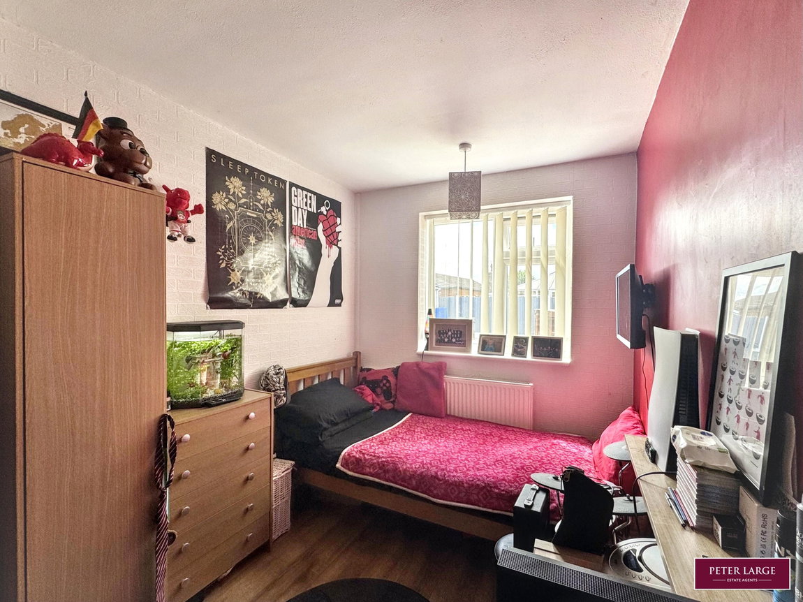 bedroom-2_1786019127614.jpg