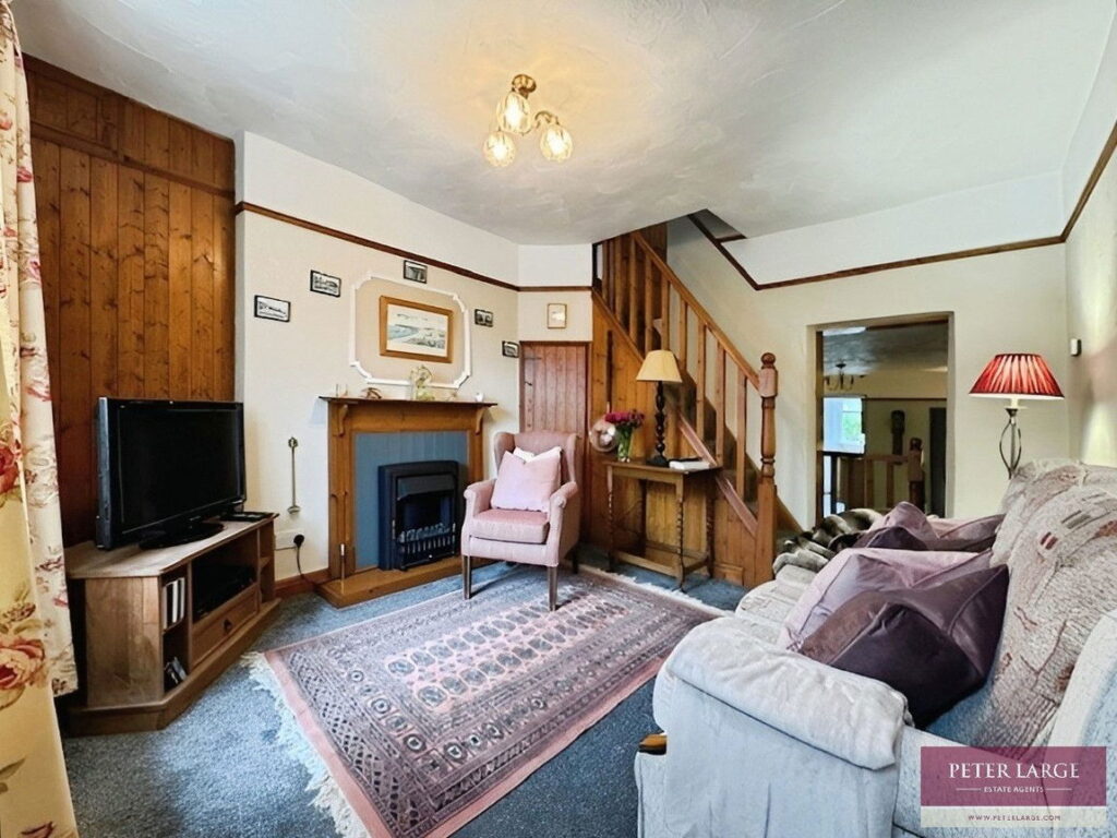 Francis Row, Main Road, Ffynnongroyw CH8 9SL