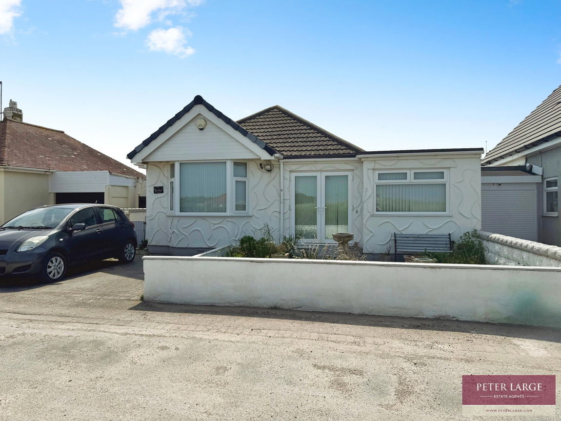 The Circle, Kinmel Bay, Conwy LL18 5NW