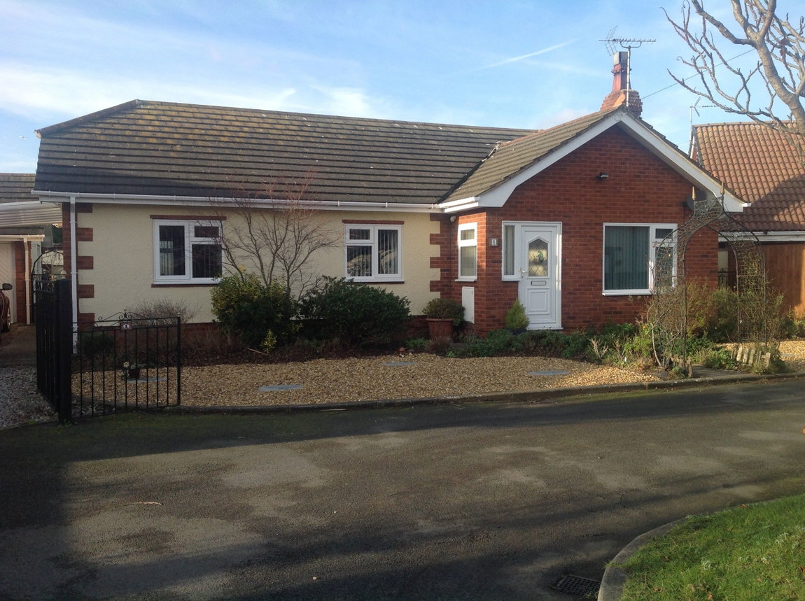 Wyndene Mews, Station Road, Talacre, Flintshire CH8 9RD